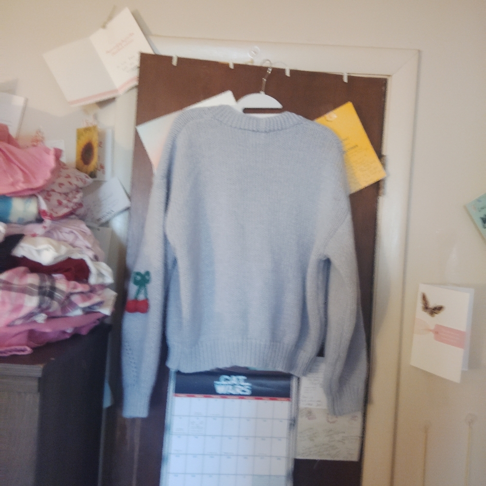 LUNA IVY Chunky Cherry Knit Open Front Sweater - Small - Picture 7 of 10